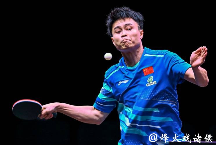 WTT多哈冠军赛：周启豪3-1逆转晋级男单16强